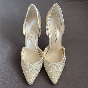 CAPARROS Pointed Toe D'Orsay Brocade Evening Pumps - Parisian High-Heel